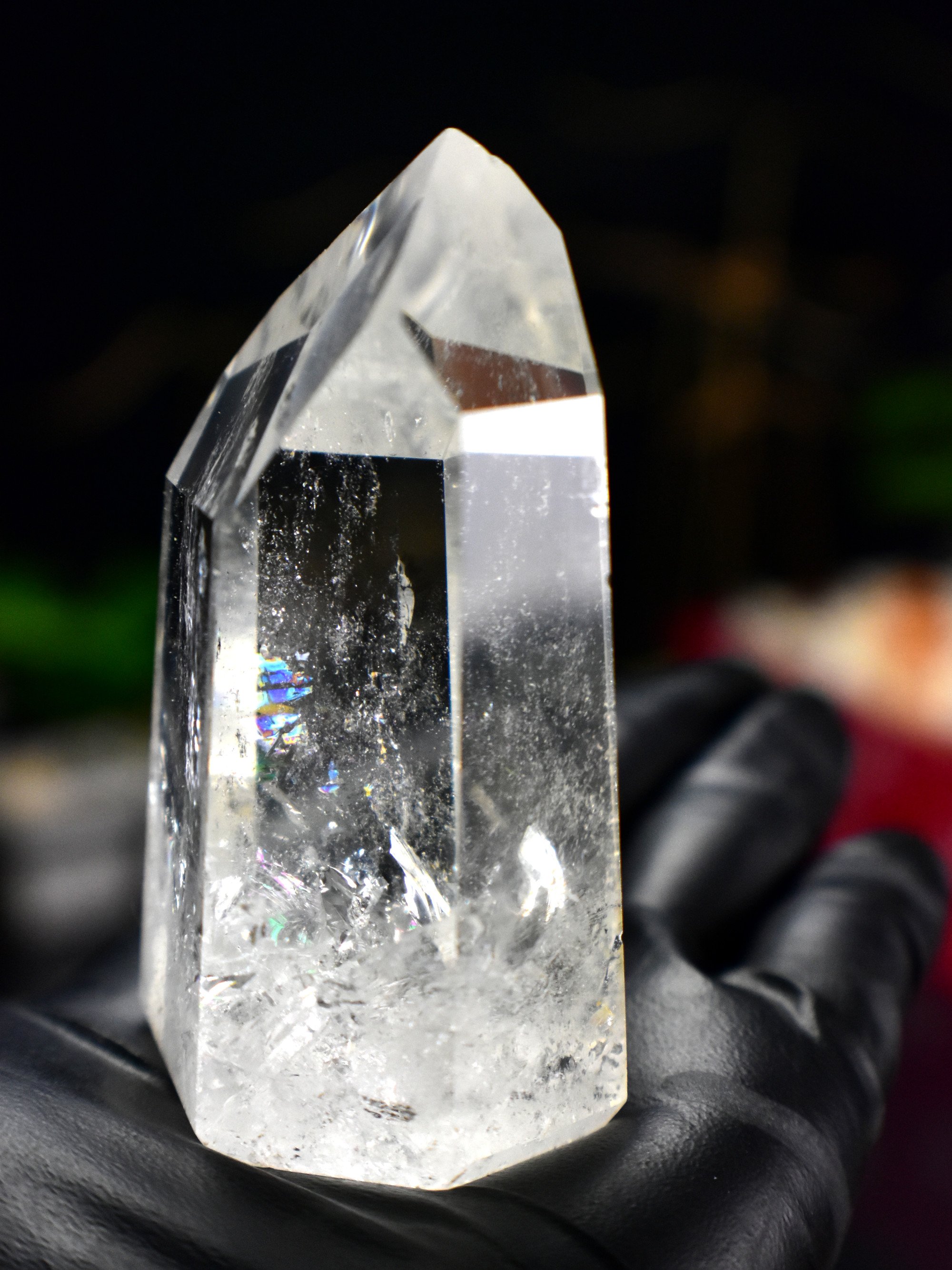 Clear Quartz Grade B Single Terminated Crystal Energy Healing Point - DelphyCrystals