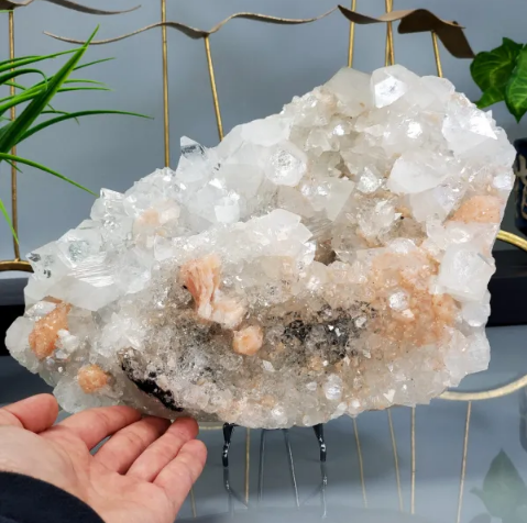 Tips for Using Raw Crystal Minerals Safely and Effectively